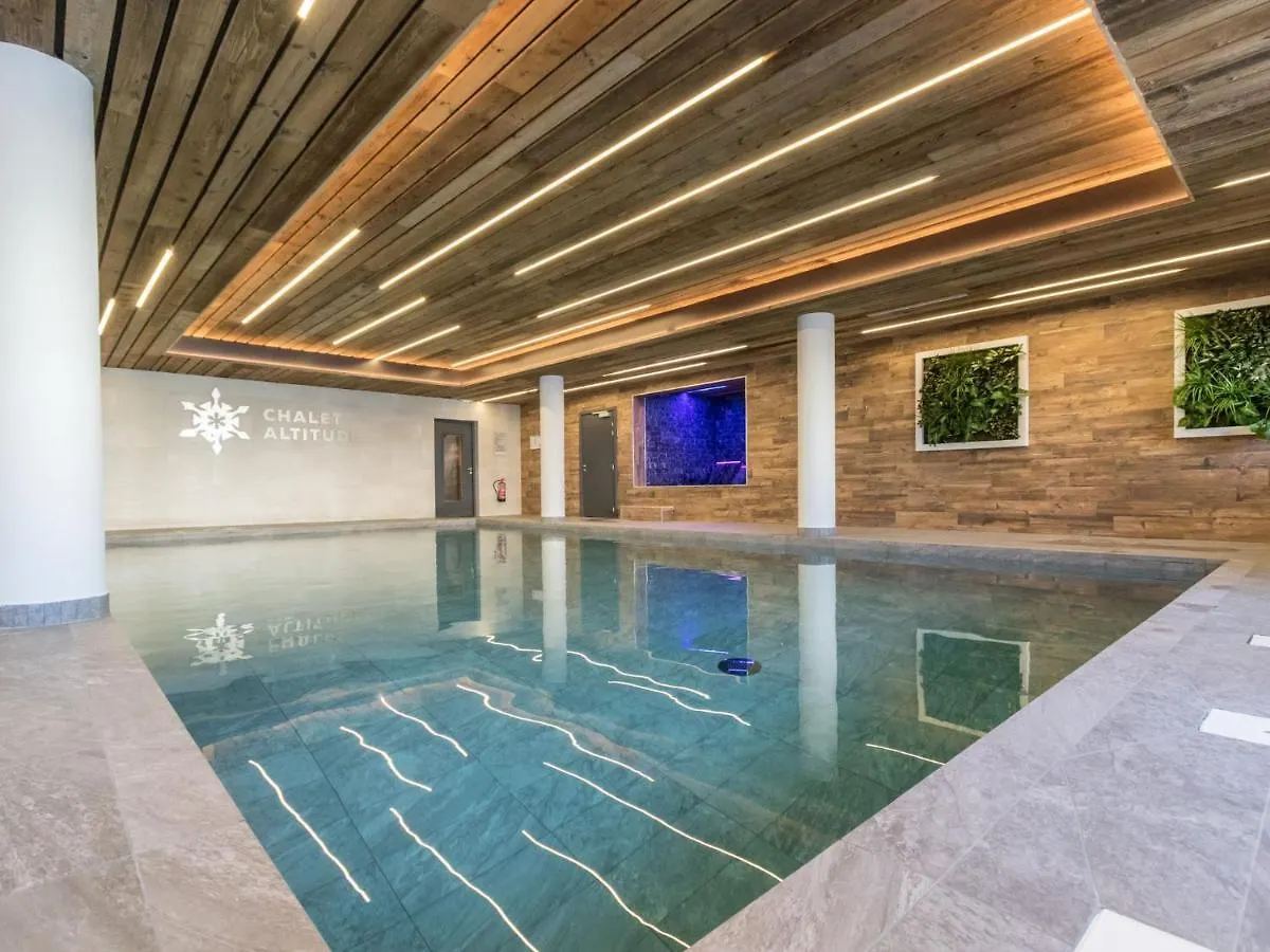 Apartment With Fireplace And Wi-Fi In Arc 2000 Les Arcs  프랑스