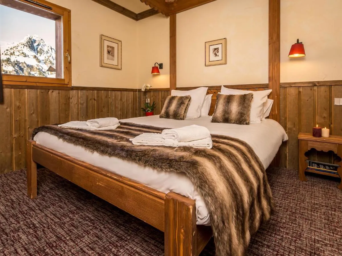 Apartment With Fireplace And Wi-Fi In Arc 2000 Les Arcs